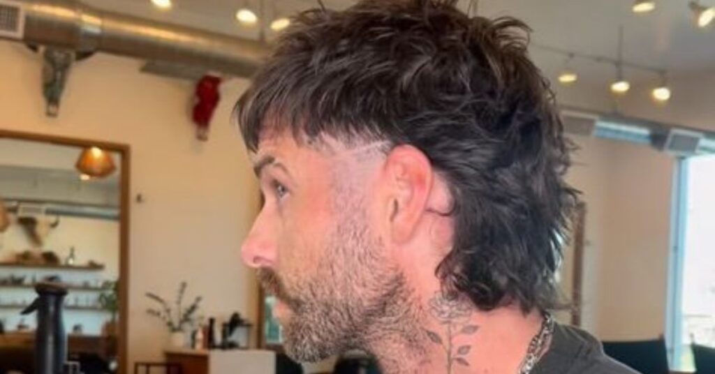 Edgy mod cut with sharp, irregular choppy texture.