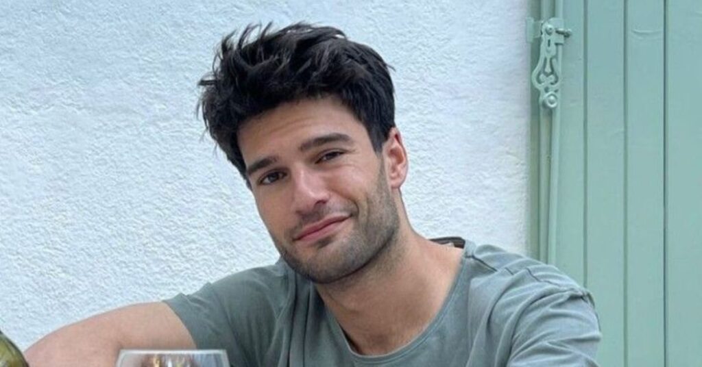 Stylish Medium Haircuts Men