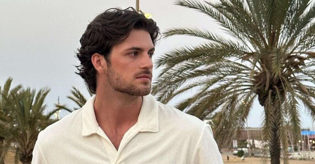 The Classic Flow Haircut