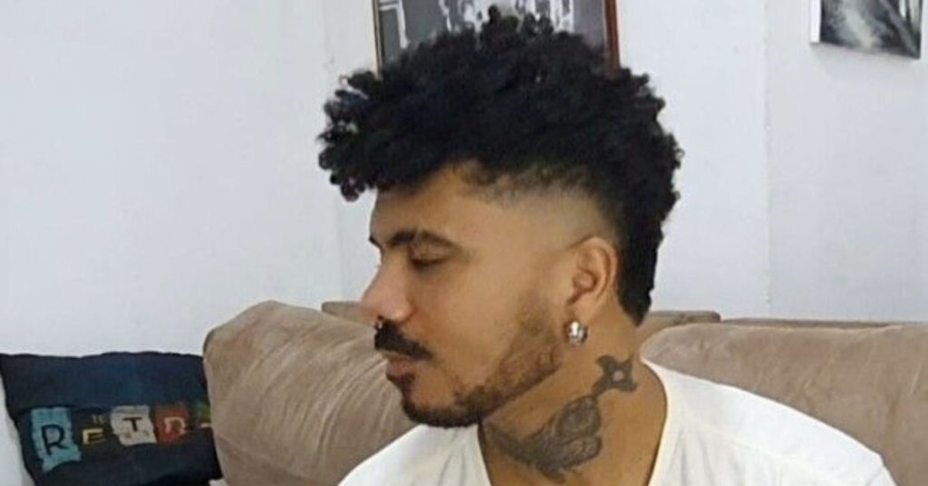 Afro-Textured Modern Mullet for natural coils.