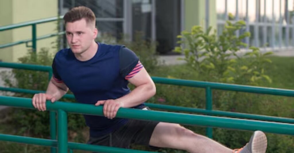 Athletic tight sides with practical comb over top