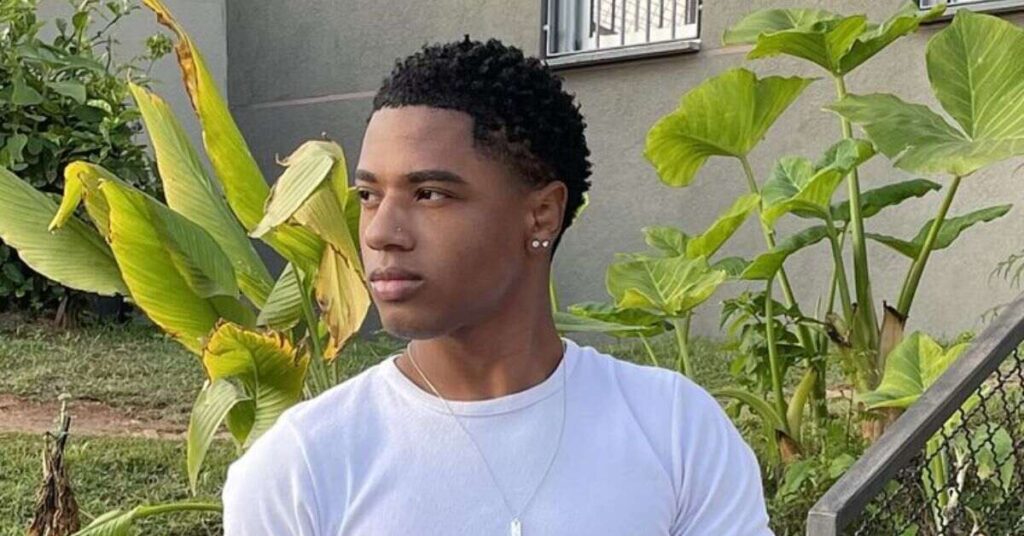 Curly hairstyles for men