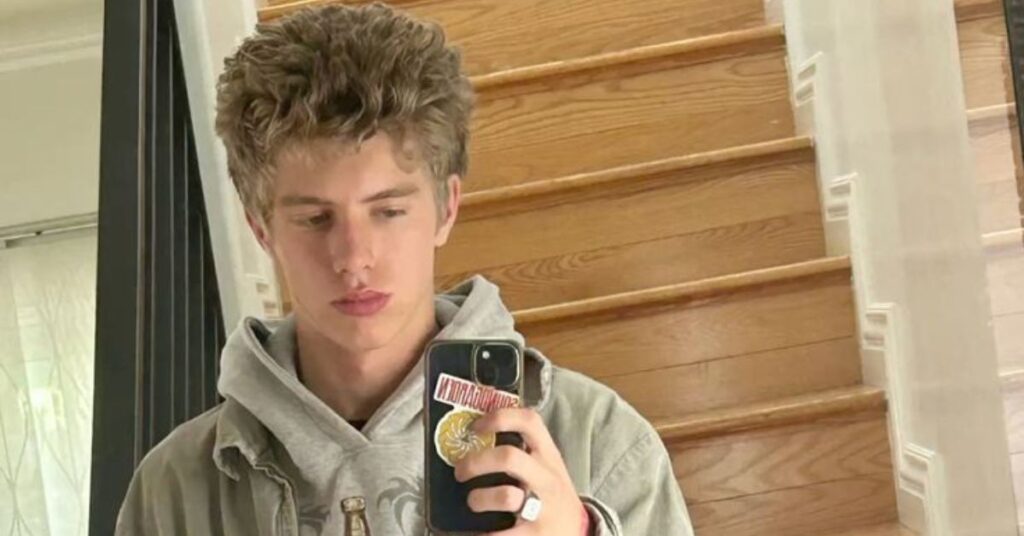 Blowout Taper Long Hair