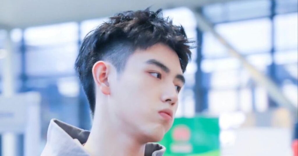 Comma Haircut for Men