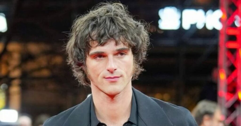 Jacob Elordi Messy Texture Haircut