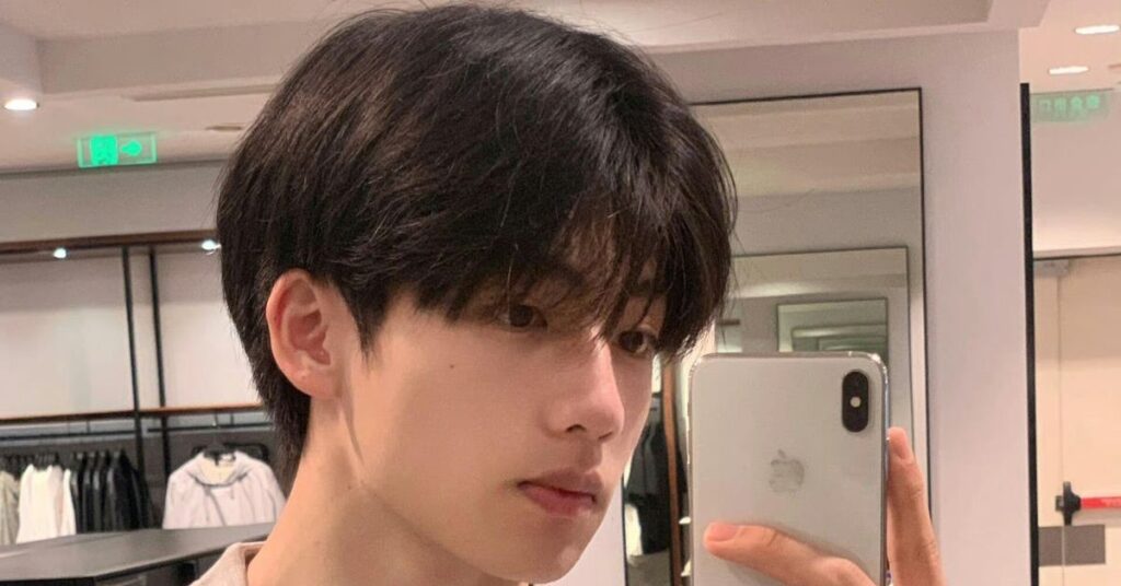 Comma Haircut for Men