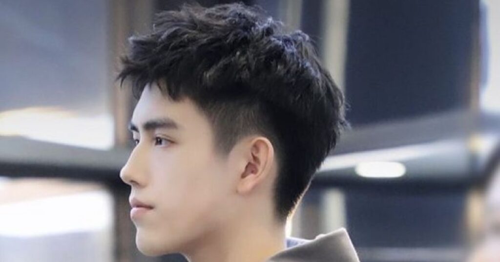 Comma Haircut for Men