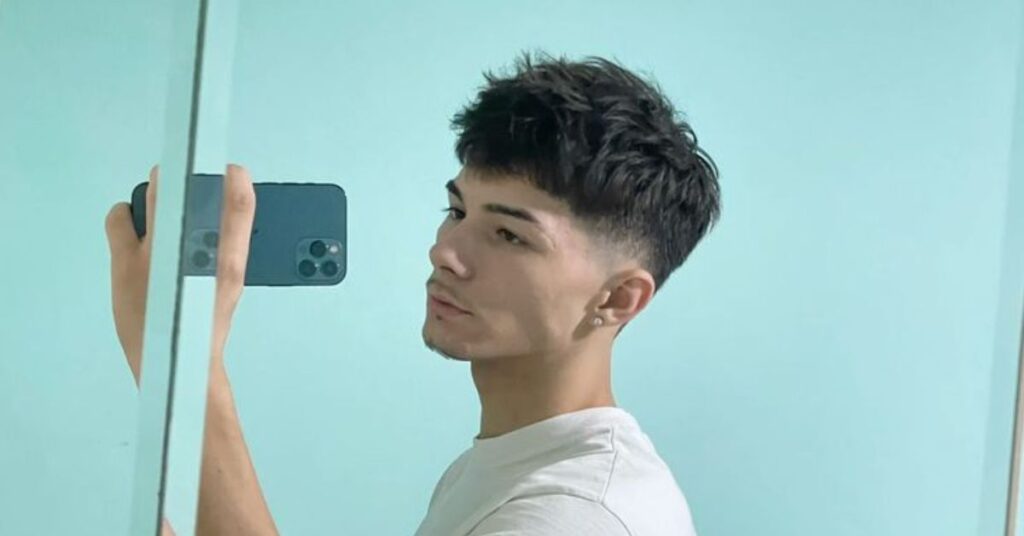 Short Hair Blowout Taper