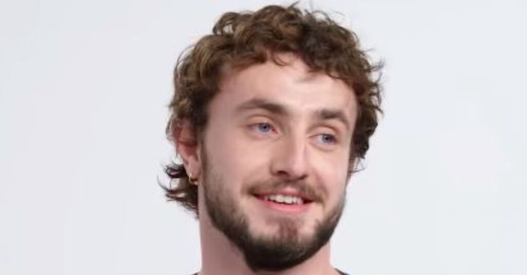 The Paul Mescal Wavy Crop