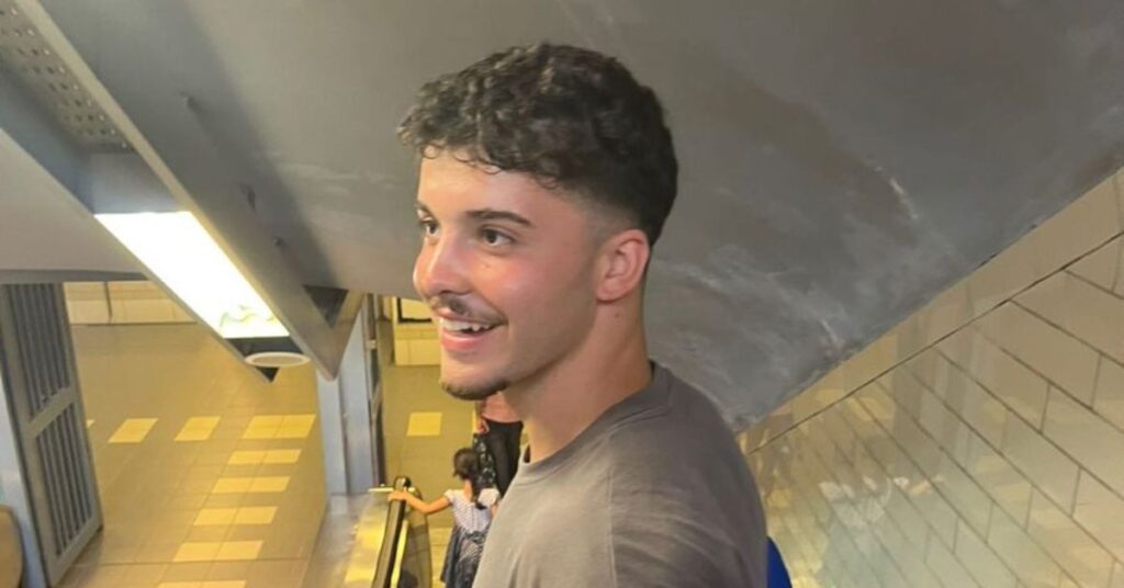 temple fade curly hair men