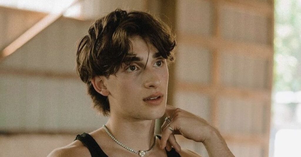 Modern Long Haircuts for Men